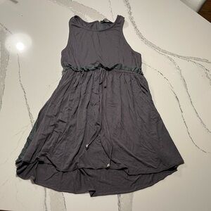 Mod black label dark gray dressy tank with lace & zipper in back, Size Large